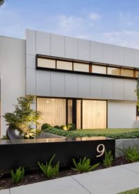 modern-house-exterior-2021-08-27-19-27-31-utc.jpg modern-house-exterior-2021-08-27-19-27-31-utc.jpg
